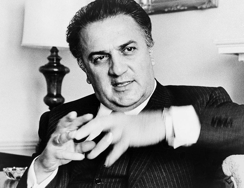 БИЈЕЉИНА, 30. ОКТОБРА /СРНА/ - Италијански филмски режисер и сценариста Федерико Фелини /1920-1993/, један од највећих синеаста 20. вијека, умро је 31. октобра 1993. године.