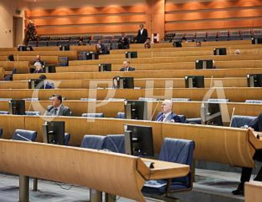 САРАЈЕВО, 30. ОКТОБРА /СРНА/ - Представнички дом Парламентарне скупштине БиХ није усвојио Приједлог закона о буџету институција БиХ и међународних обавеза БиХ за ову годину у другом читању.