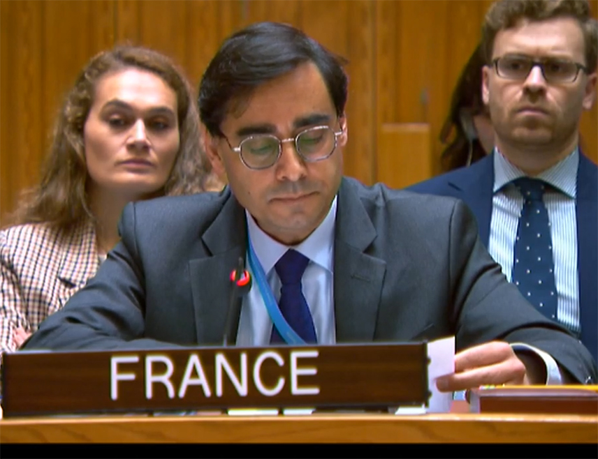 ЊУЈОРК, 31. ОКТОБРА /СРНА/ - Француска поздравља одлуку о именовању в.д. предсједника Републике Српске, као и друге одлуке које је Народна скупштина донијела 18. октобра, изјавио је у Њујорку замјеник  француског амбасадора у Савјету безбједности Џај Дармадикари.