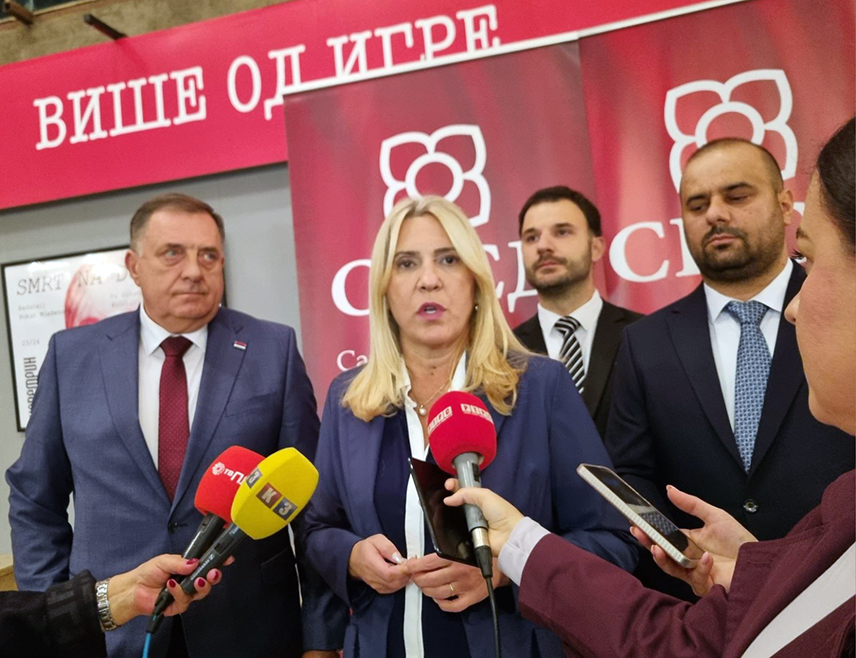 PRIJEDOR, OCTOBER 31 /SRNA/ – The Serb member of the Presidency of BiH Željka Cvijanović stated today, following the UN Security Council session on the situation in BiH, that she welcomes the fact that the United States has made a shift in its foreign policy, but expressed disappointment that the EU representative showed a lack of vision regarding BiH.