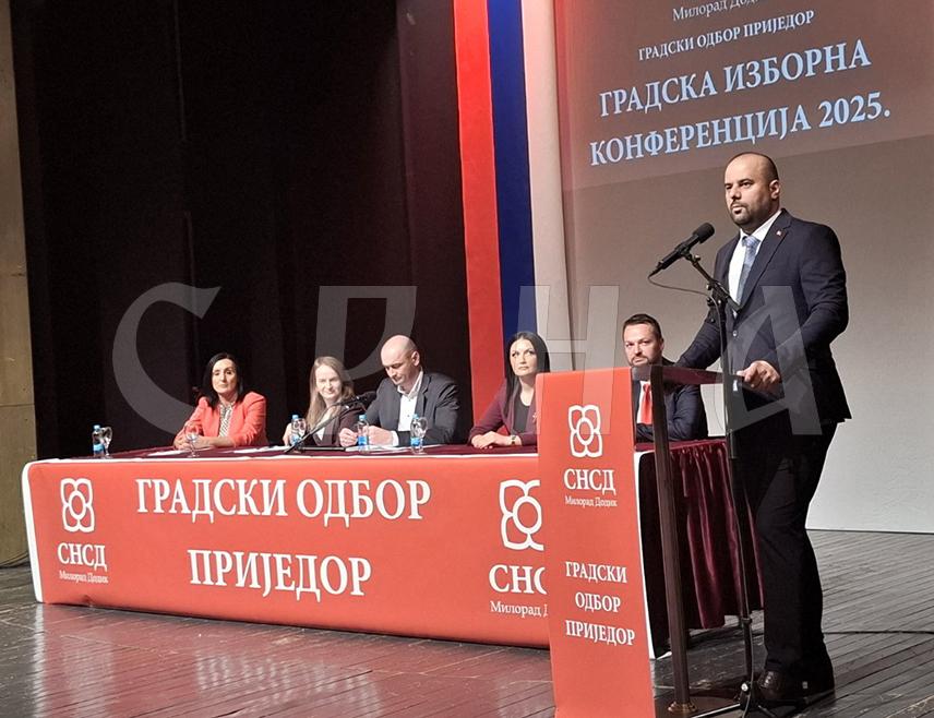 ПРИЈЕДОР, 31. ОКТОБРА /СРНА/ - Горан Велаула нови је предсједник Градске организације СНСД-а Приједор.