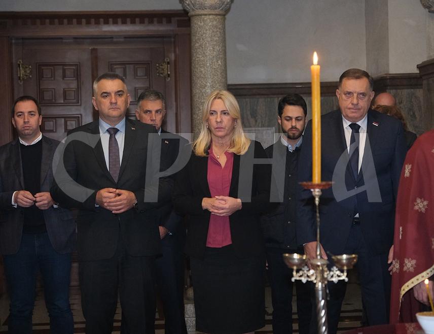 ЦВИЈАНОВИЋ: СРПСКА ДАНАС ТУГУЈЕ ЗАЈЕДНО СА СРБИЈОМ