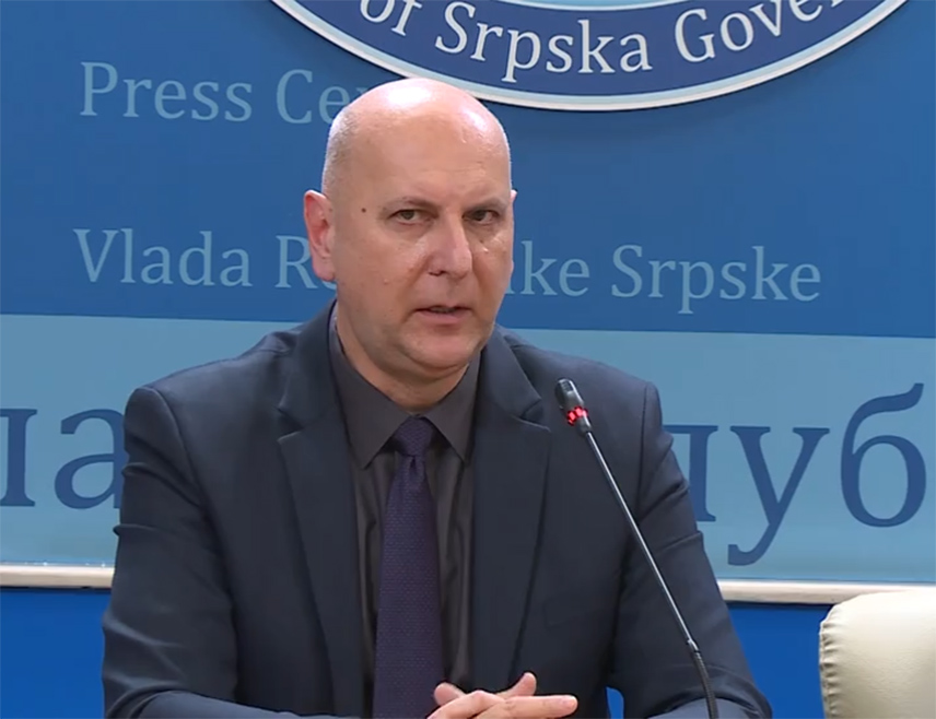 ГАЦКО, 2. НОВЕМБРА /СРНА/ - Директор Рудника и термоелектране /РиTЕ/ Гацко Максим Скоко изјавио је вечерас Срни да је у Термоелекратни завршена санација квара и да се очекује да ће за неколико сати почети да испоручује струју потрошачима.