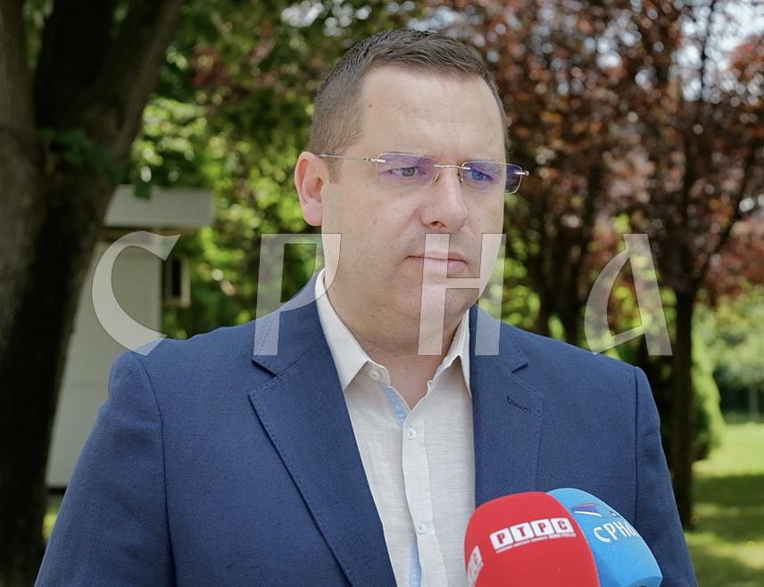 SARAJEVO, NOVEMBER 3 /SRNA/ – Bakir Izetbegović wants President Milorad Dodik removed because he stopped his strategy of centralizing BiH and eliminating Republika Srpska, SNSD Spokesman Radovan Kovačević said.