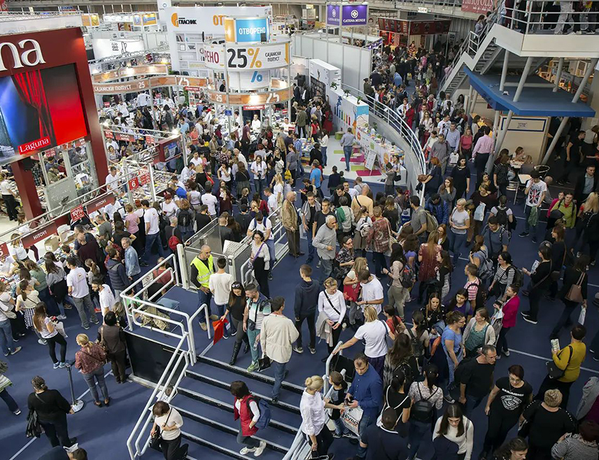 БЕОГРАД, 3. НОВЕМБРА /СРНА/ - На Међународном сајму књига у Београду било је укупно 134.750 посјетилаца, саопштио је организатор.