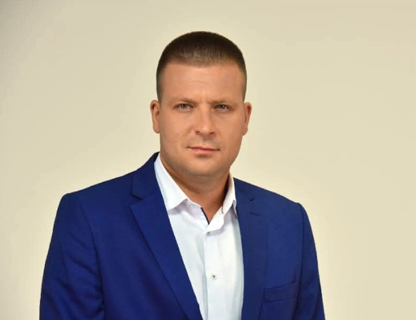 БИЈЕЉИНА, 4. НОВЕМБРА /СРНА/ - Потпредсједник Скупштине града Бијељина Жико Савић истиче да је прави разлог за финансијске проблеме града претјерано трошење и прекорачење буџетског оквира, а не "отети ПДВ" како то тврди Градска управа и тиме врши политички мотивисану манипулацију.