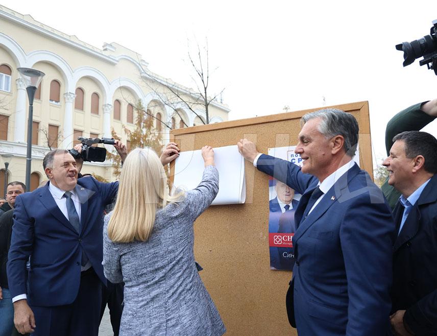 БАЊАЛУКА, 8. НОВЕМБРА /СРНА/ - Кандидат СНСД-а за предсједника Републике Српске Синиша Каран поручио је да пријевремени избори за предсједника Републике нису избори за власт, већ за слободну Републику Српску и слободне грађане који сами одлучују ко ће их представљати.