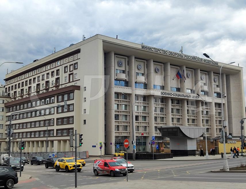 МОСКВА, 8. НОВЕМБРА /СРНА/ - Руске оружане снаге извршиле су велики удар на предузећа украјинског војноиндустријског комплекса и енергетске системе као одговор на терористичке нападе Кијева на цивилне мете у Русији, саопштило је руско Министарство одбране.