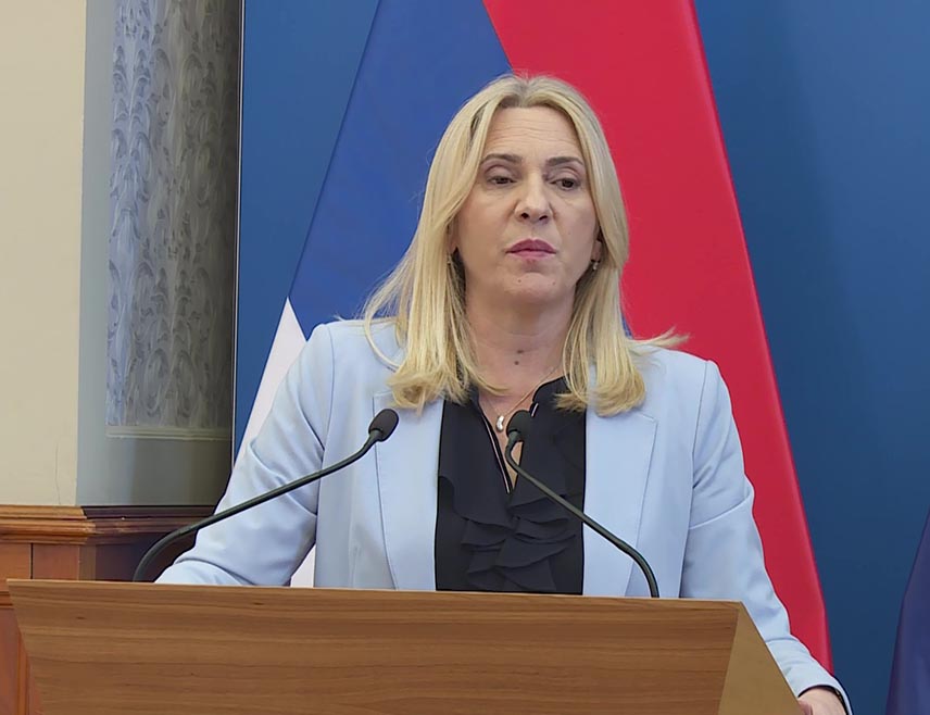 САРАЈЕВО, 9. НОВЕМБРА /СРНА/ - Српски члан Предсједништва БиХ Жељка Цвијановић рекла је да се правосуђе у БиХ мора вратити у нормалне токове далеко од политике и политичких захтјева.