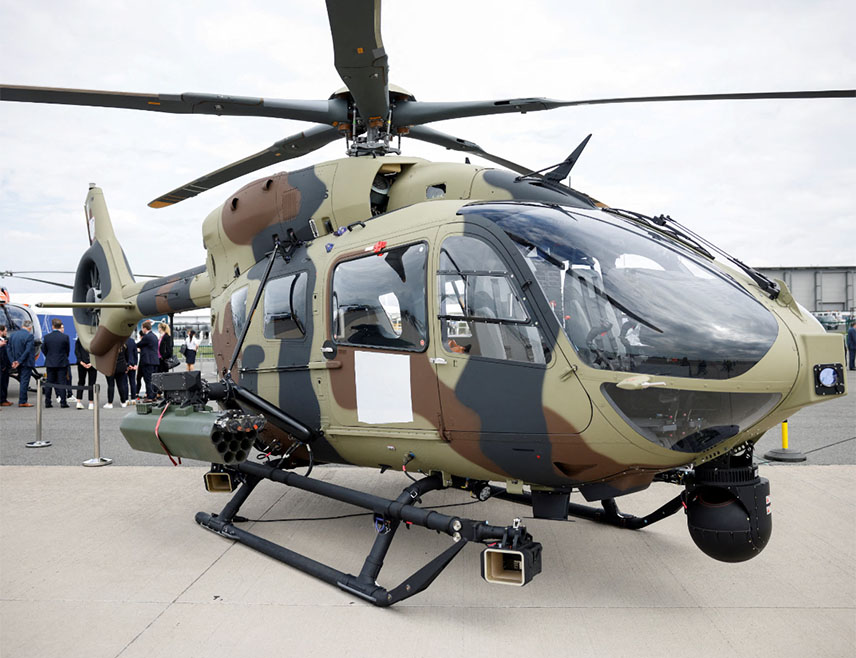 БЕРЛИН, 9. НОВЕМБРА /СРНА/ - Њемачка ће купити 20 војних хеликоптера од компаније "Ербас" за близу милијарду евра, а летјелице ће бити испоручене у року од двије године, почевши од 2027. године, наведено је у званичном документу Министарства финансија у који је Ројтерс имао увид.