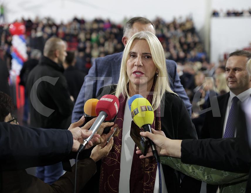 ИСТОЧНО САРАЈЕВО, 10. НОВЕМБРА /СРНА/ - Потпредсједник СНСД-а Жељка Цвијановић изјавила је у Источном Сарајеву да је СНСД партија која јача  Републику Српску и зато и јесте побједник.