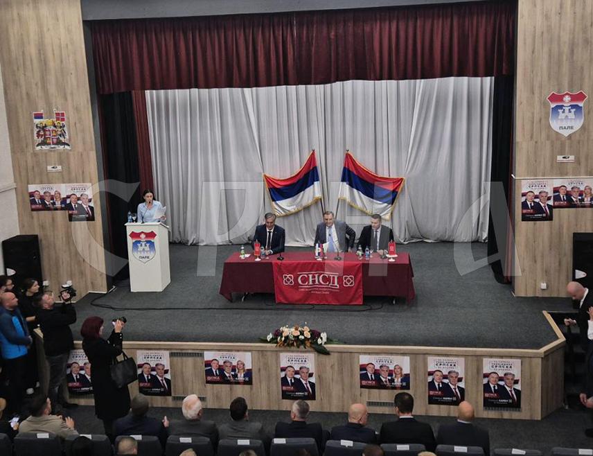 PALE, NOVEMBER 10 /SRNA/ – The SNSD presidential candidate in Republika Srpska Siniša Karan has stated tonight in Pale that the SNSD's policy over the past 20 years has been recognised as one that protects Republika Srpska, emphasizing that the upcoming elections represent a struggle for preservinge Srpska and its statehood.