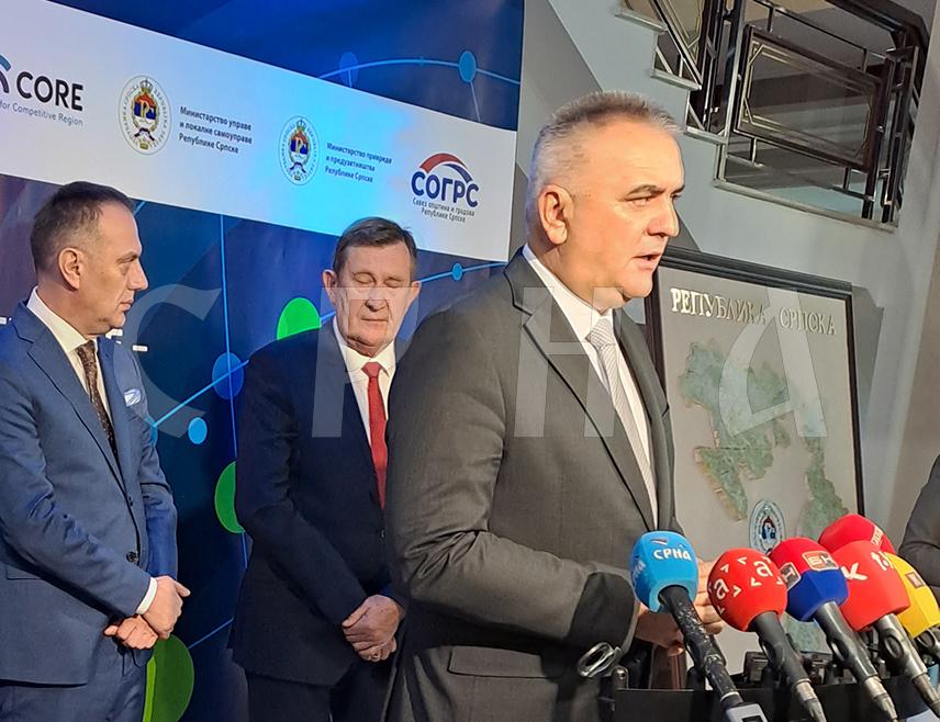 МИНИЋ: ПРОПЕРТY БЕЛОНГС ТО ЕНТИТИЕС, ПРОПОСАЛС ЦОНТРАРY ТО ДАYТОН АГРЕЕМЕНТ УНДЕРМИНЕ БиХ