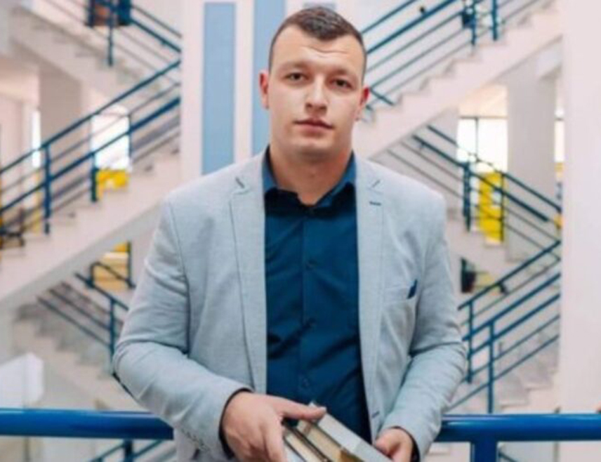 ИСТОЧНО САРАЈЕВО, 12. НОВЕМБРА /СРНА/ - Сарајевски Срби најбоље знају зашто су и како изашли из Сарајева и зашто су и како градили Источно Сарајево, истакао је у изјави за Срну политиколог Филип Матић.