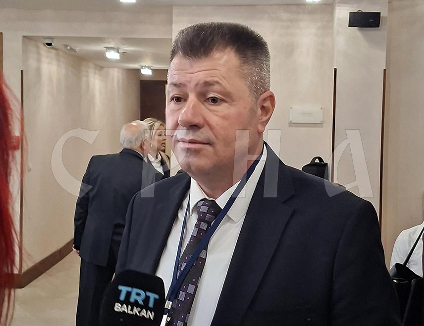 САРАЈЕВО, 13. НОВЕМБРА /СРНА/ - Предсједник Спољнотрговинске коморе БиХ Ахмет Егрлић изјавио је да је извоз БиХ у Турску у прошлој години био већи за 52 милиона КМ или за 18 одсто него годину раније, али да постоји много заједничких пројеката и могућности за сарадњу двије земље.