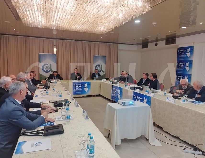 BANJA LUKA, NOVEMBER 15 /SRNA/ – The Dayton Agreement fulfilled its mission and brought an end to the conflict, and it is now essential to halt all violations of the core principles that establish the balance between entity autonomy and joint action within Dayton BiH, Professor Mile Dmičić said.