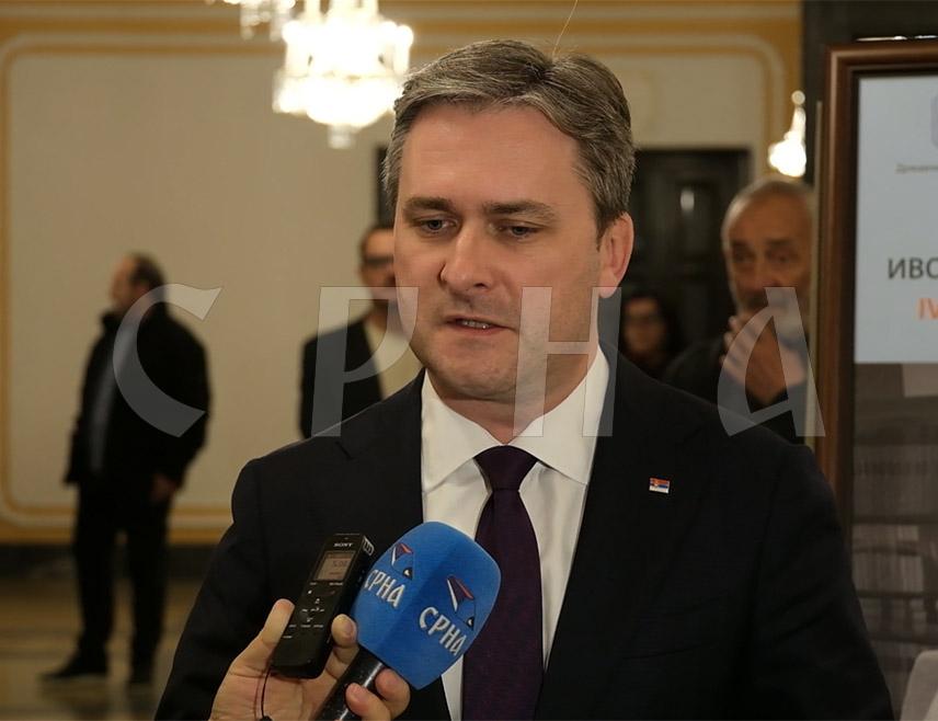 BANJA LUKA, NOVEMBER 19 /SRNA/ – The Dayton Agreement established a recipe for peace in BiH and confirmed the existence of Republika Srpska, whose territory is linked to the roots of Serbian statehood in the Middle Ages, Minister of Culture of Serbia Nikola Selaković told SRNA.