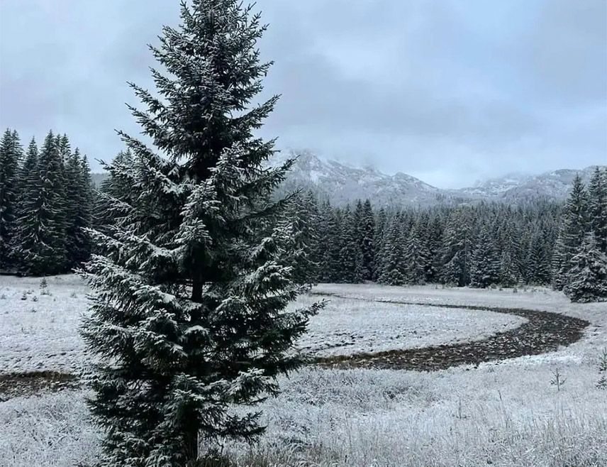 БАЊАЛУКА, 20. НОВЕМБРА /СРНА/ - Од вечерас се у Републици Српској очекује захлађење, пад температуре и снијег, речено је Срни у Републичком хидрометеоролошком заводу.
