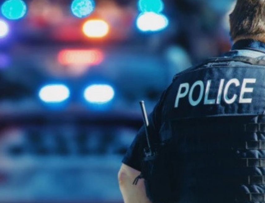 ЛОНДОН, 22. НОВЕМБРА /СРНА/ - Тринаестогодишња дјевојчица ухапшена је због сумње да је убила жену у педесетим годинама у британском граду Свиндон.