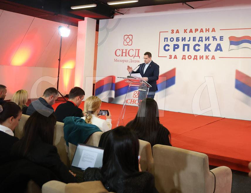 БАЊАЛУКА, 23. НОВЕМБРА /СРНА/ - Кандидат СНСД-а за предсједника Републике Српске Синиша Каран побиједио је на пријевременим изборима у Републици Српској, саопштио је портпарол СНСД-а Радован Ковачевић.