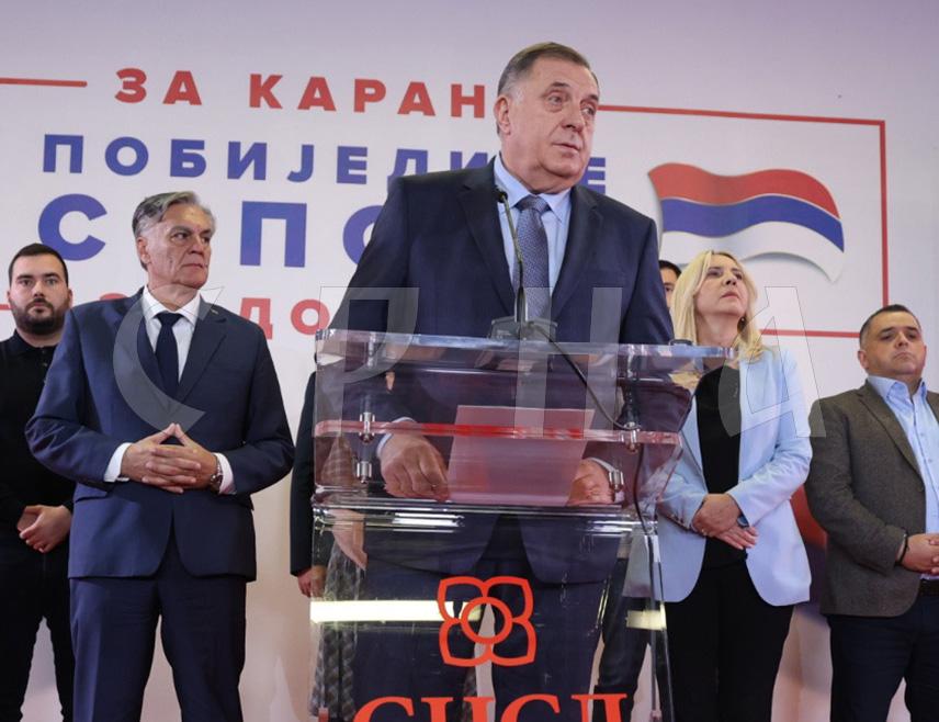 БАЊАЛУКА, 24. НОВЕМБРА /СРНА/ - Лидер СНСД-а Милорад Додик поручио је данас у Бањалуци да ова партија нема намјеру да се жали на резултате избора у појединим бирачким мјестима, као што жели опозиција, те да одбацује сваку њихову тврдњу да је било неправилности.