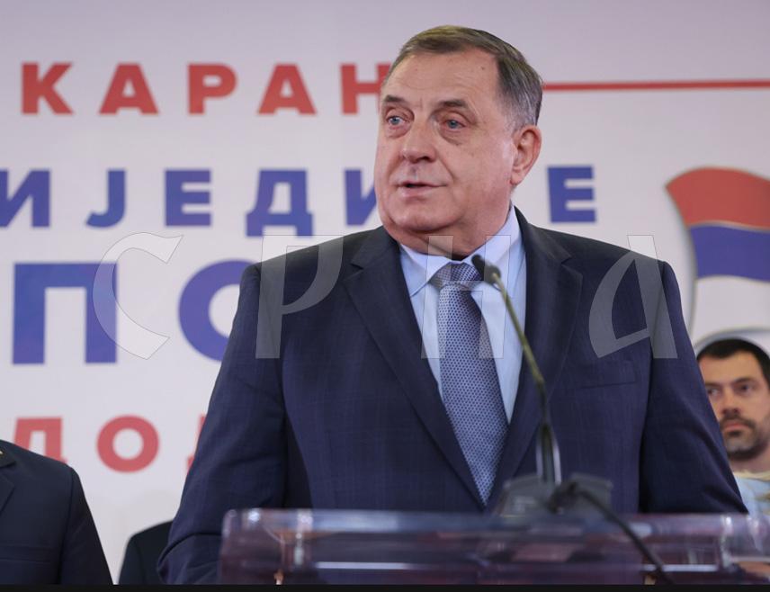 BANJA LUKA, NOVEMBER 24 /SRNA/ – SNSD President Milorad Dodik stated that the early elections showed that Bosniaks, by supporting opposition candidate Branko Blanuša, sought to demonstrate that they are not loyal to Republika Srpska, pointing out that in many Bosniak-majority areas SNSD candidate Siniša Karan received no votes.