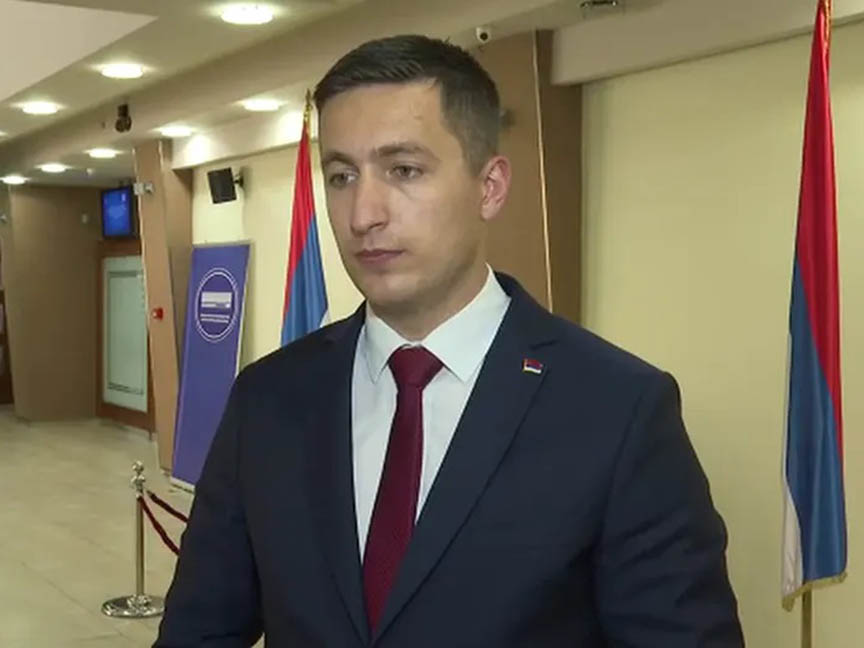 BANJA LUKA, NOVEMBER 25 /SRNA/ – There is no law establishing November 25 as a holiday in BiH, and its marking is being used to create a Bosniak national holiday, SNSD delegate in the National Assembly of Republika Srpska Mladen Ilić told SRNA.