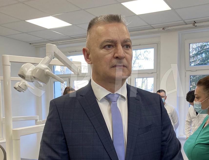 BANJA LUKA, NOVEMBER 25 /SRNA/ – A patient from Republika Srpska with melanoma meets the criteria to receive a new cancer vaccine in Moscow, and efforts are currently underway to arrange his travel to Russia, Dean of the Banja Luka Medical Faculty Ranko Škrbić told SRNA.