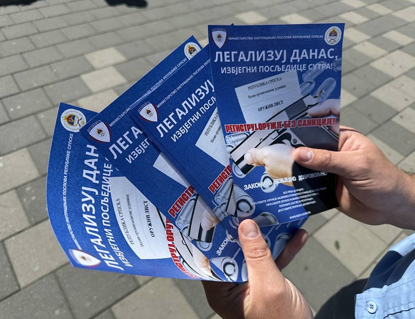 БАЊАЛУКА, 25. НОВЕМБРА /СРНА/ - Министарство унутрашњих послова /МУП/ Републике Српске подсјећа грађане да до краја године могу да региструју ватрено оружје за које не посједују дозволу, без санкција и доказа о поријеклу.