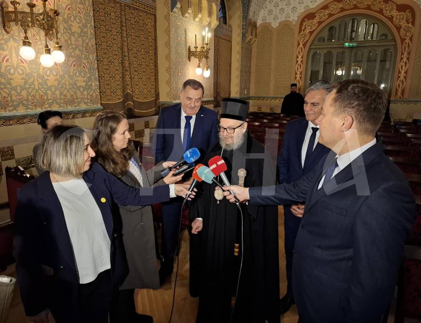 BUDAPEST, NOVEMBER 26 /SRNA/ – When guests from our homeland, Republika Srpska, come to visit, it is a feast day - or a holiday - for us Serbs here in Hungary, and in that spirit, Milorad Dodik, as leader of the Serbs from those areas, and our future, or newly elected, President Siniša Karan are always welcome, said His Eminence, Metropolitan of Budapest Lukijan.