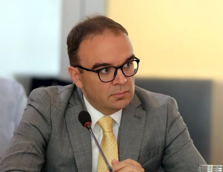 БЕОГРАД, 26. НОВЕМБРА /СРНА/ - Амбасадор БиХ у Србији Александар Врањеш изјавио је Срни да је на састанку делегације Републике Српске са мађарским премијером Виктором Орбаном потврђено да Мађарска остаје снажно уз Српску и да суверенистичку политику Милорада Додика сматрају најбољом политиком за одбрану Српске.