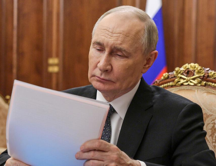 МОСКВА, 27. НОВЕМБРА /СРНА/ - Конфискација руске имовине сматраће се крађом, изјавио је руски предсједник Владимир Путин.