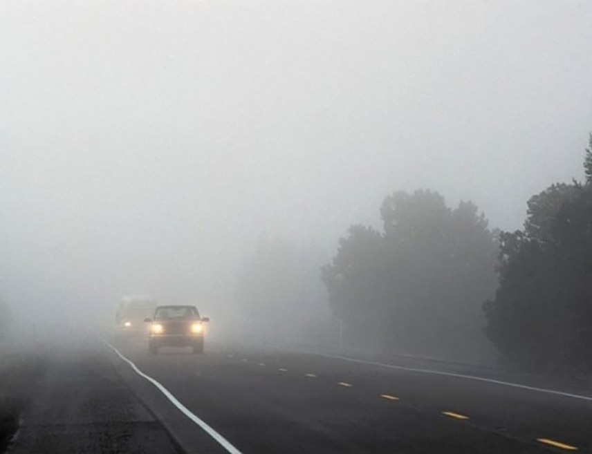 БИЈЕЉИНА, 1. ДЕЦЕМБРА /СРНА/ - На већини путева у Републици Српској и Федерацији БиХ /ФБиХ/ саобраћа се несметано, а јутарња магла смањује видљивост у вишим предјелима и у котлинама, саопштено је из Ауто-мото савеза Републике Српске.