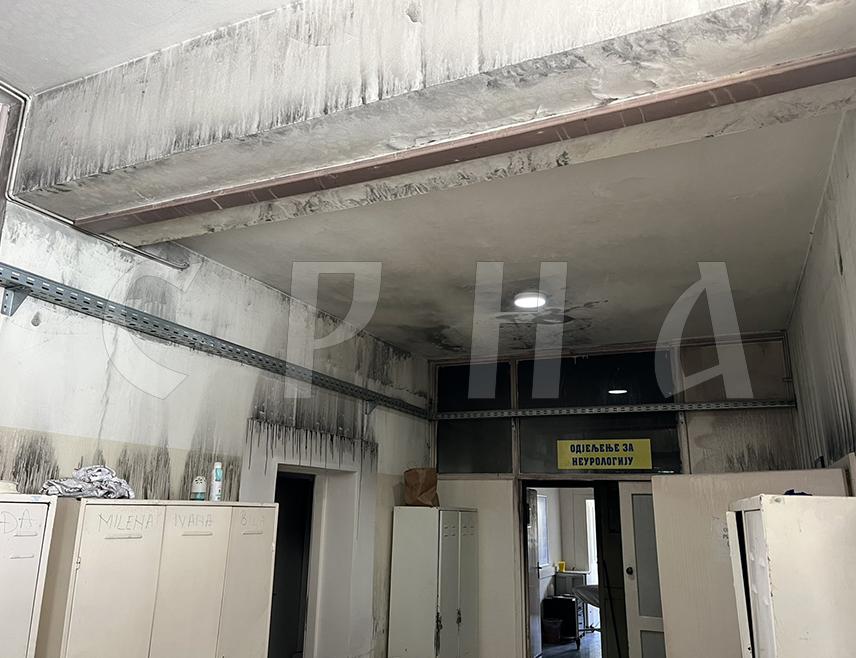 ТРЕБИЊЕ, 3. ДЕЦЕМБРА /СРНА/ - Полиција је завршила увиђај у требињској болници и утврдиће узрок пожара на Одјељењу неурологије гдје је причињена штета, изјавио је данас Срни директор ове здравствене установе Недјељко Ламбета.