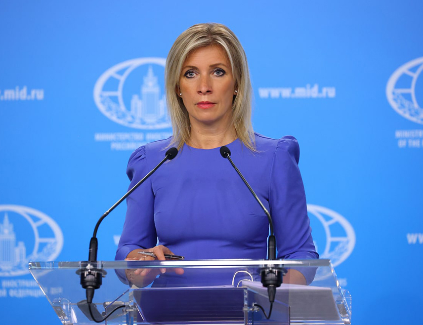 БЕОГРАД, 4. ДЕЦЕМБРА /СРНА/ - О будућности Србије треба да одлучују Срби, а Москва жели и даље да са Београдом развија партнерске и братске односе у духу пријатељства и узајамног поштовања, упркос злонамјерним тежњама заједничких непријатеља, поручила је данас портпарол Министарства спољних послова Русије Марија Захарова.