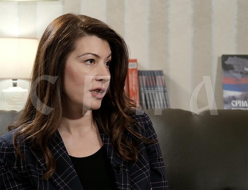 БАЊАЛУКА, 6. ДЕЦЕМБРА /СРНА/ - Министар пољопривреде, шумарства и водопривреде Републике Српске Анђелка Кузмић изјавила је Срни да ће пословање предузећа "Шуме Српске" до краја године бити знатно боље јер мјере Владе дају резултате, те поручила да се неће дозволити да било који ресурс пропада.