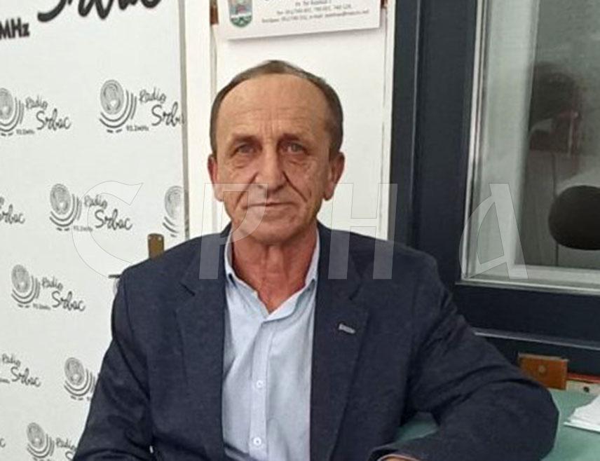 СРБАЦ, 13. ДЕЦЕМБРА /СРНА/ - Општина Србац уз помоћ Владе Републике Српске спроводи низ мјера за остваривање заштите и функције породице, те повећања наталитета, попут помоћи за процес вантјелесне оплодње или куповину земљишта за изградњу куће, изјавио је Срни начелник Одјељења за општу управу Душко Митрић.