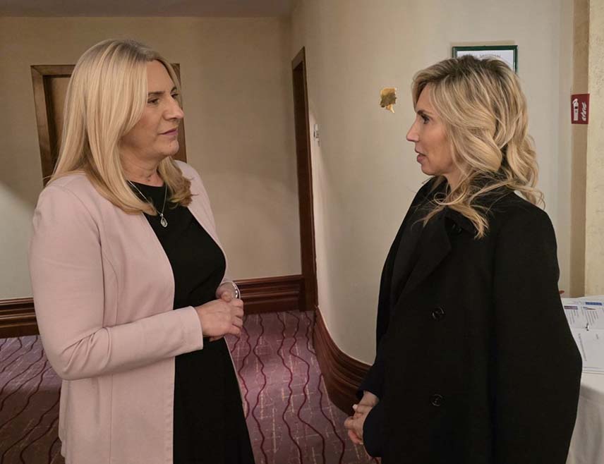 ЗАГРЕБ, 12. ДЕЦЕМБРА /СРНА/ - Српски члан Предсједништва БиХ Жељка Цвијановић у разговору са амбасадором САД у Хрватској Никол Мегроу изразила је задовољство добром сарадњом са новом америчком администрацијом предвођеном предсједником Доналдом Трампом, као и њеним прагматичним и избалансираним приступом према свима у БиХ.