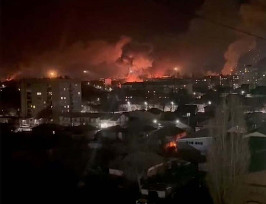 САРАТОВ, 13. ДЕЦЕМБРА /СРНА/ - Двије особе погинуле су у украјинском нападу дроновима на руски град Саратово, изјавио је гувернер Саратовске области Роман Бусаргин.