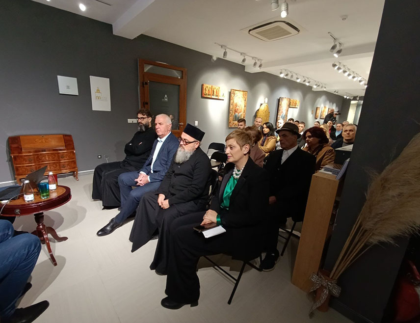 МОСТАР, 13. ДЕЦЕМБАР /СРНА/ - У Музеју Житомислић представљени су документарни филм "Синај" и књига "Међурелигијска толеранција" аутора Милоша Гачевића и Божидара Глушчевића из Завичајног музеја "Пљевља".
