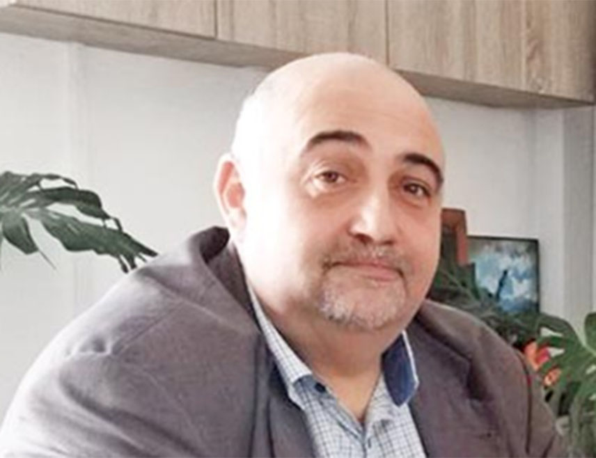 БЕОГРАД, 16. ДЕЦЕМБРА /СРНА/ - Србима у Румунији посебно је драгоцјена веза са сународницима у Републици Српској, која је финансијски помогла ову српску заједницу, изјавио је Срни директор Издавачке куће Савеза Срба у Румунији Саша Јашин.