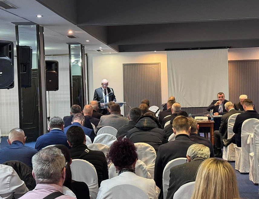 TREBINJE, DECEMBER 17 /SRNA/ – The Foreign Trade Chamber of BiH has called on the competent institutions to urgently speed up the procedure for opening the new Gradiška border crossing in order to ensure faster flow of goods, particularly those subject to phytosanitary and veterinary inspections, it was unanimously decided at the Chamber's Assembly held today in Trebinje.