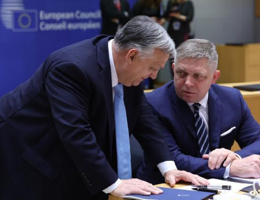 БЕОГРАД, 17. ДЕЦЕМБРА /СРНА/ - Премијери Мађарске Виктор Орбан и Словачке Роберт Фицо оштро су се, уочи вечерашњег самита ЕУ-западни Балкан у Бриселу, успоротивили третману који Унија спроводи према Србији, јер не жели да јој отвори ниједан кластер у приступним преговорима.