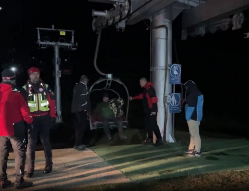 ПОДГОРИЦА, 21. ДЕЦЕМБРА /СРНА/ - Полиција у Црној Гори проводи истрагу након јучерашње несреће на жичари на Савином куку на Дурмитору у којој је смртно страдао њемачки држављанин, а тужилаштво у Пљевљима је формирало предмет поводом овог догађаја.