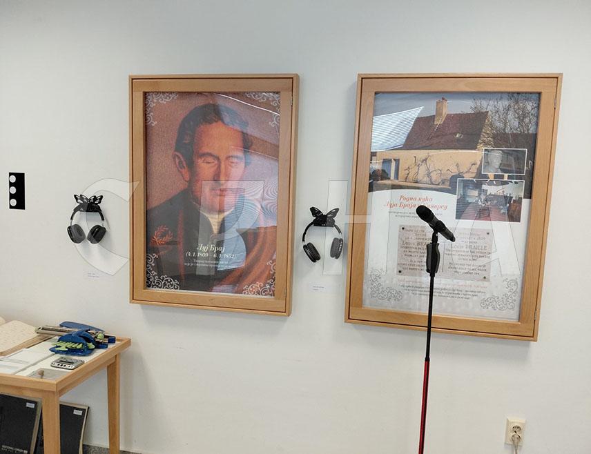 БАЊАЛУКА, 23. ДЕЦЕМБРА /СРНА/ - Брајево писмо је симбол знања, равноправности и достојанства јер је милионима људи широм свијета омогућило приступ образовању, култури и самосталном животу, истакла је помоћник министра за културу Републике Српске Тања Ђаковић на отварању изложбе посвећене овом писму у Специјалној библиотеци за слијепа и слабовида лица Српске у Бањалуци.