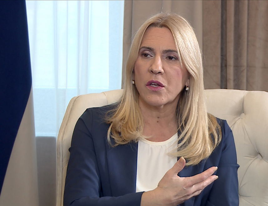 ISTOČNO SARAJEVO, DECEMBER 24 /SRNA/ – The Serb member of the Presidency of BiH Željka Cvijanović said that the Central Election Commission /CEC/ of BiH is a cancer of the electoral process.