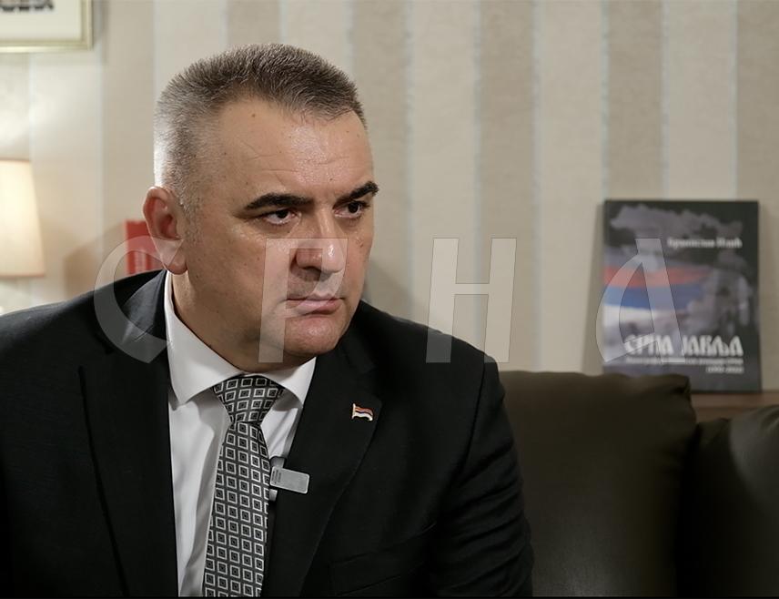 БАЊАЛУКА, 26. ДЕЦЕМБРА /СРНА/ - Предсједник Владе Републике Српске Саво Минић изјавио је Срни да је задовољан урађеним у 2025. години од чега је најважније да је Српска остала стабилна и најавио инвестициони циклус вриједан неколико милијарди КМ.