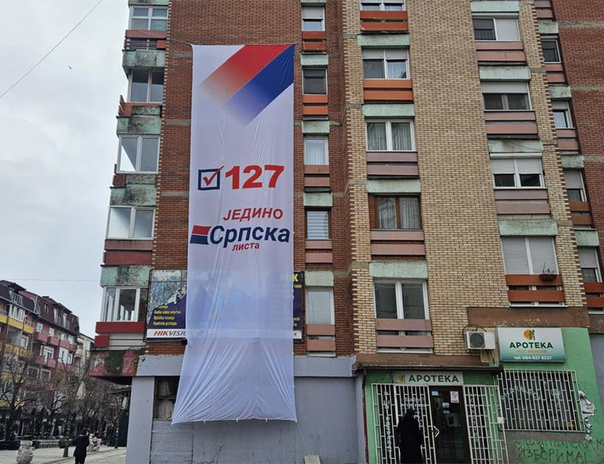 БЕОГРАД, 28. ДЕЦЕМБРА /СРНА/ - На Косову и Метохији данас се одржавају ванредни парламентарни избори, након неуспјешног конституисања власти привремених приштинских институција и вишемјесечне институционалне блокаде.