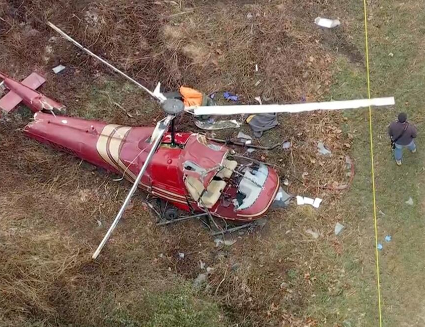 ХАМОНТОН, 28. ДЕЦЕМБРА /СРНА/ - Два хеликоптера сударила су се у ваздуху у Њу Џерзију и притом је једна особа погинула, саопштила је локална полиција новинарима.