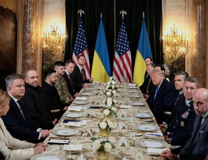 ВАШИНГТОН, 28. ДЕЦЕМБРА /СРНА/ - Амерички предсједник Доналд Трамп рекао је послије састанка са Владимиром Зеленским да су постигли велики напреда и усагласили око 95 одсто мировног плана да би се окончао рат са Русијом.